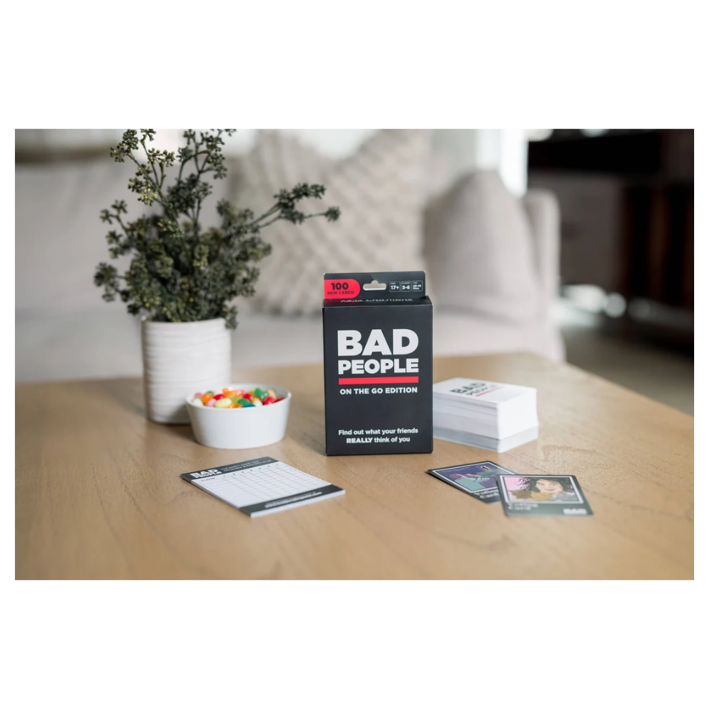 Bad People - Tuckbox (6 un.) (EN)